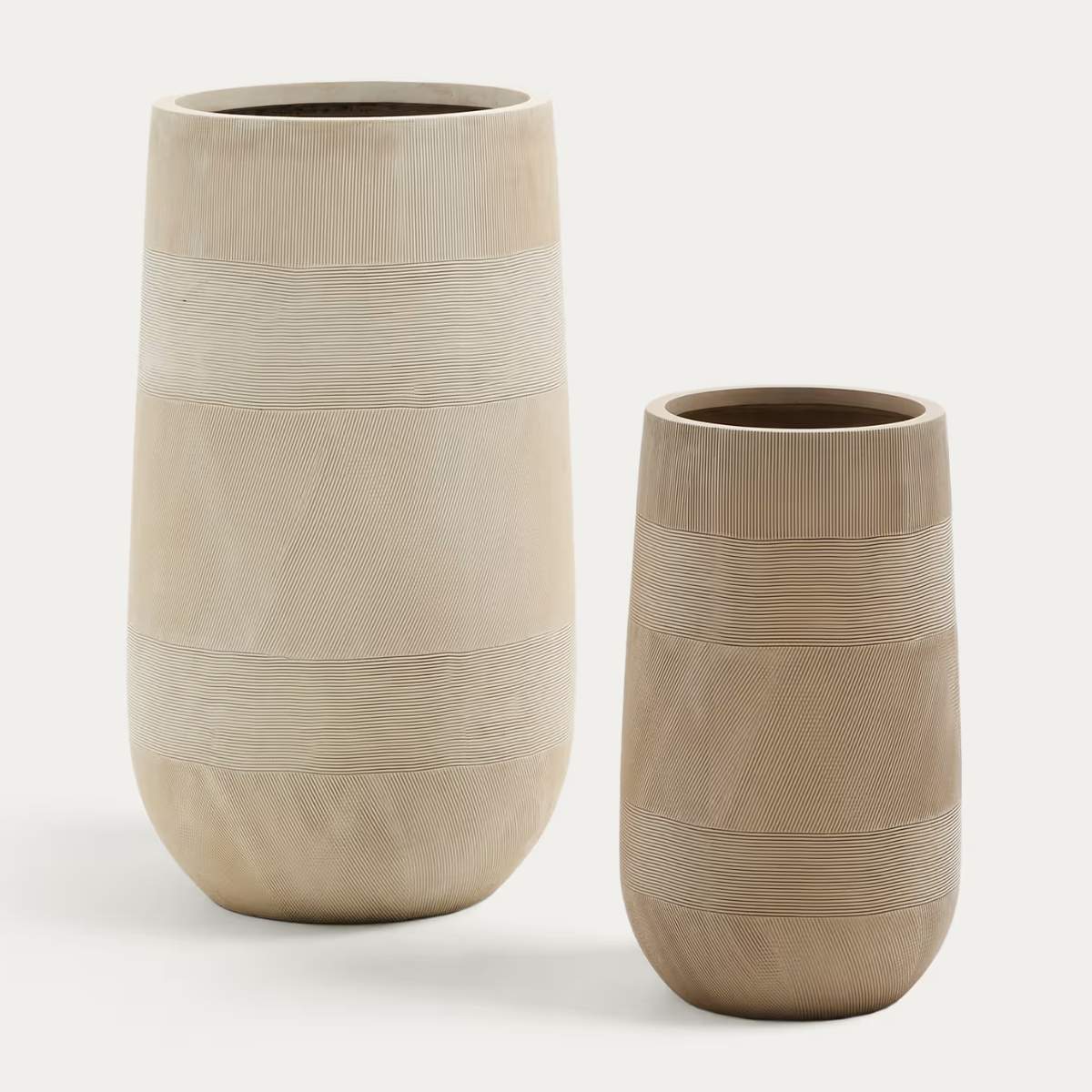 Kave Home Tival beige cement-effect planter Ø 45 cm / Ø 32 cm
