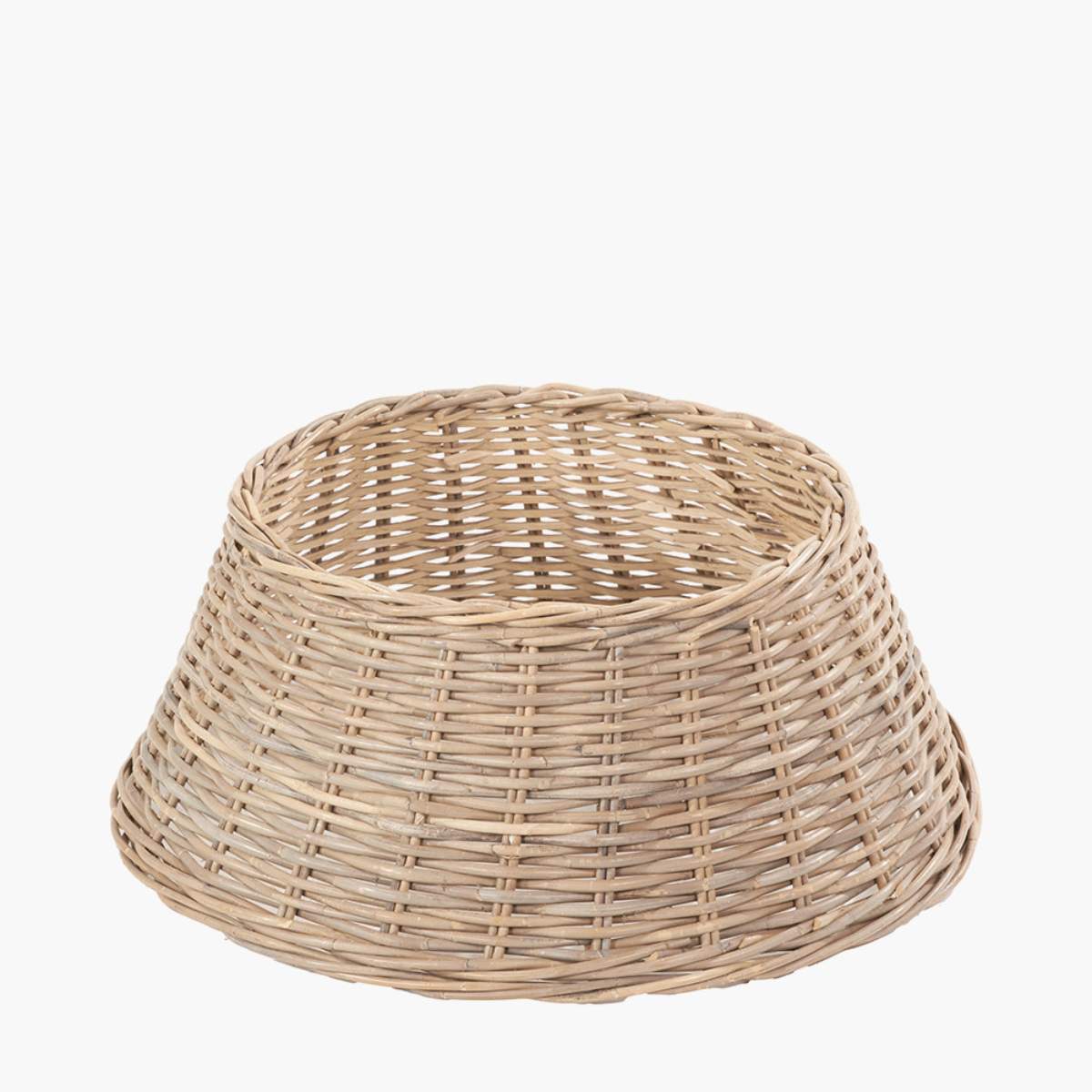 Pacific Lifestyle Tobs Grey Kubu Rattan Christmas Tree Basket Skirt Ring