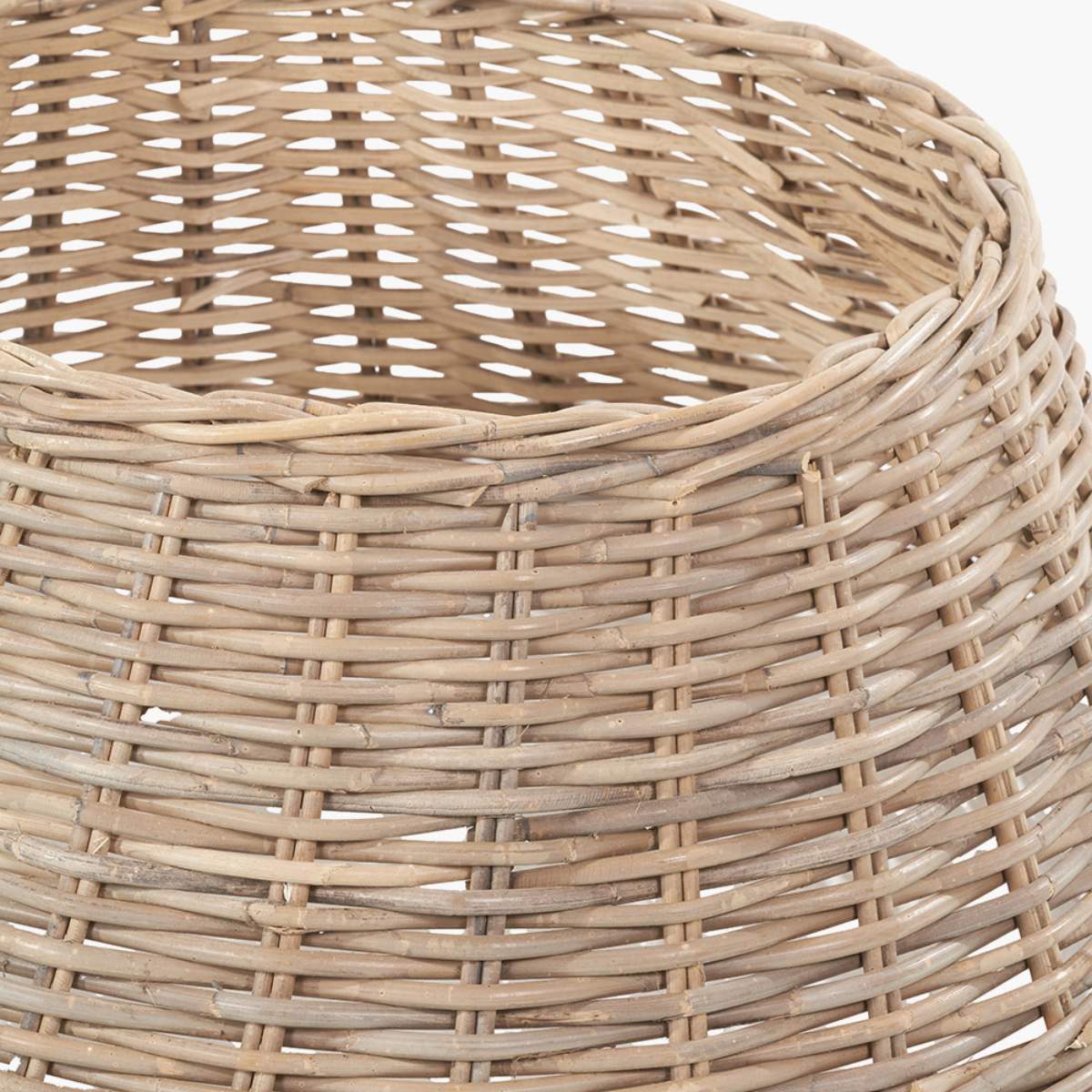 Pacific Lifestyle Tobs Grey Kubu Rattan Christmas Tree Basket Skirt Ring
