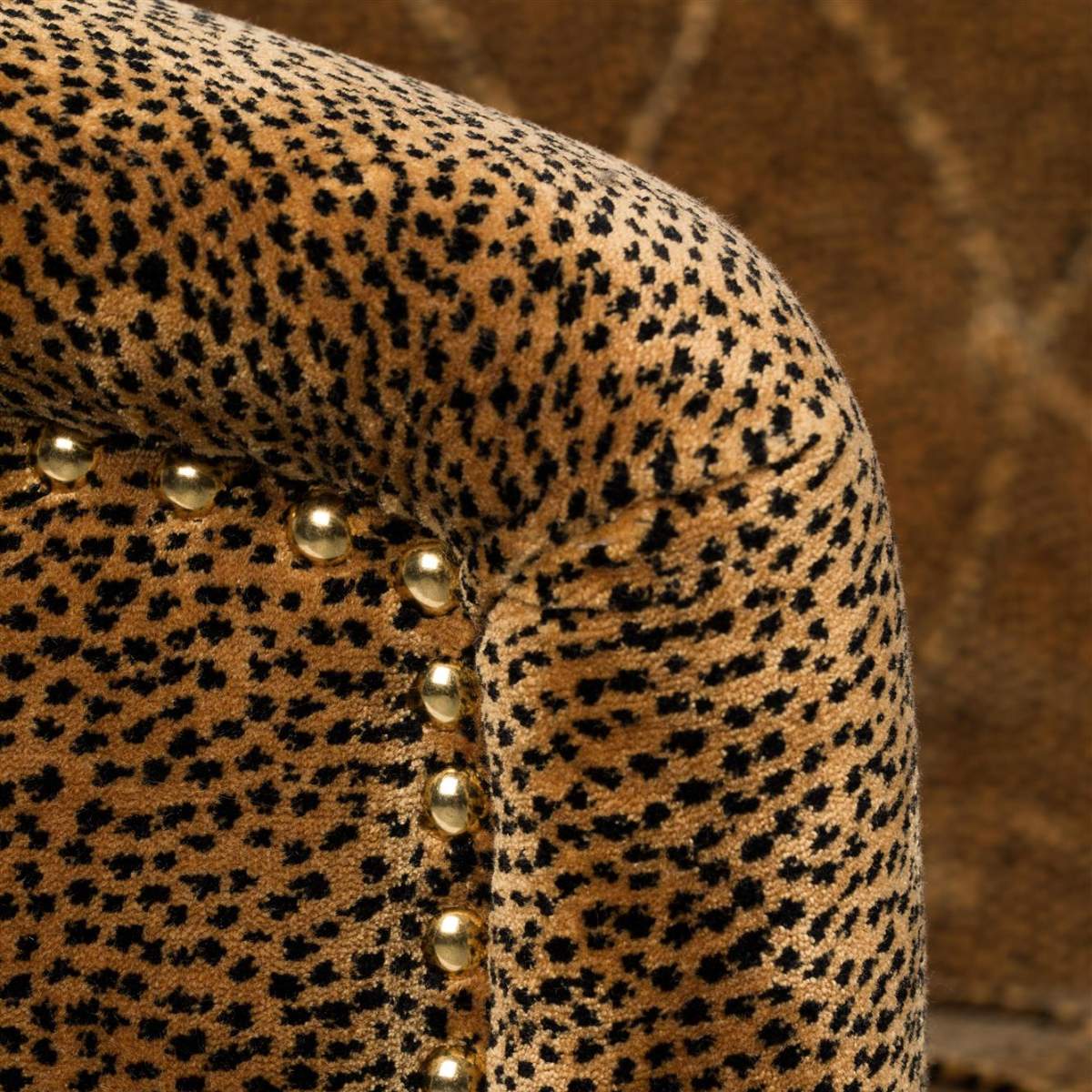 Bold Monkey Too Pretty To Sit On Sofa Panther