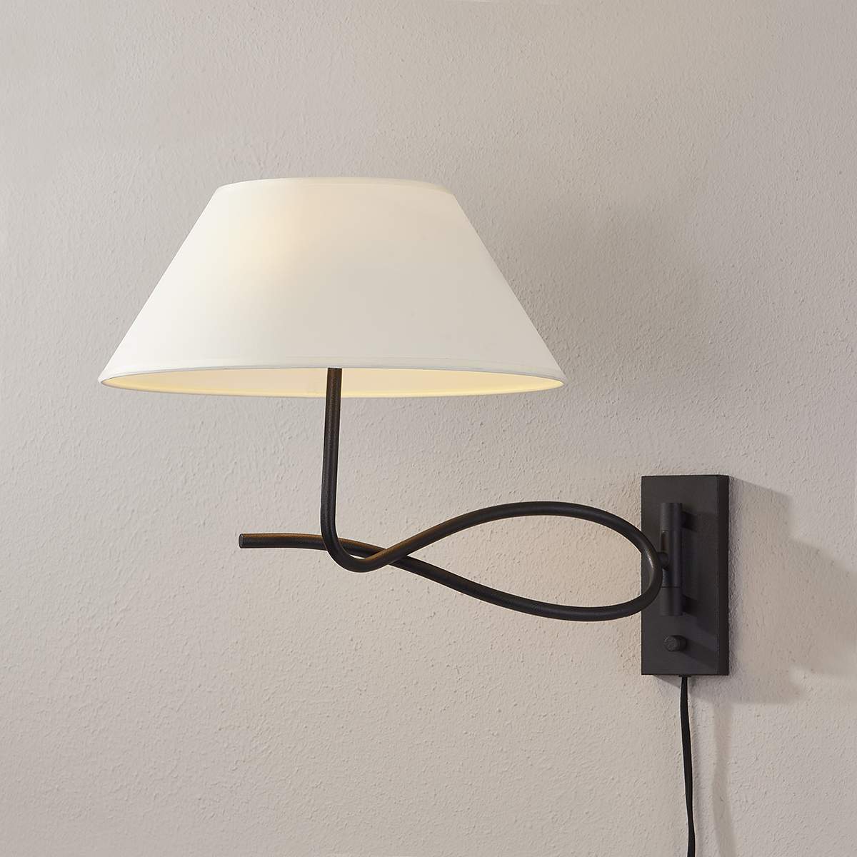 Hudson Valley Lighting Troy 2 Light Table Lamp - Alameda