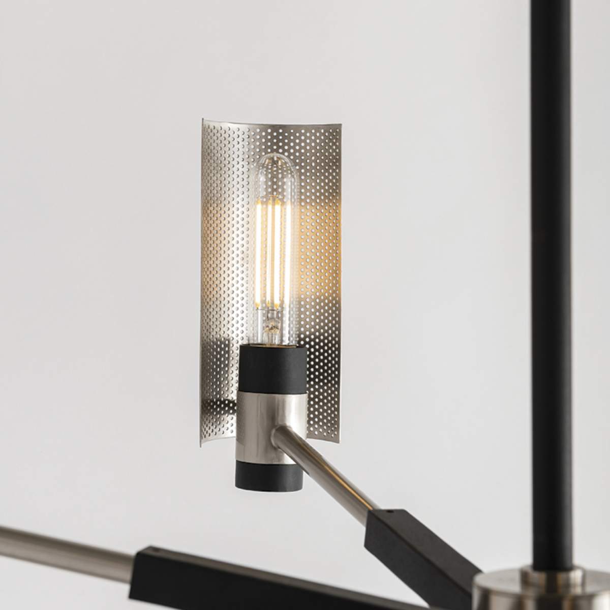 Hudson Valley Lighting Troy Pilsen 8Lt Chandelier - Pilsen