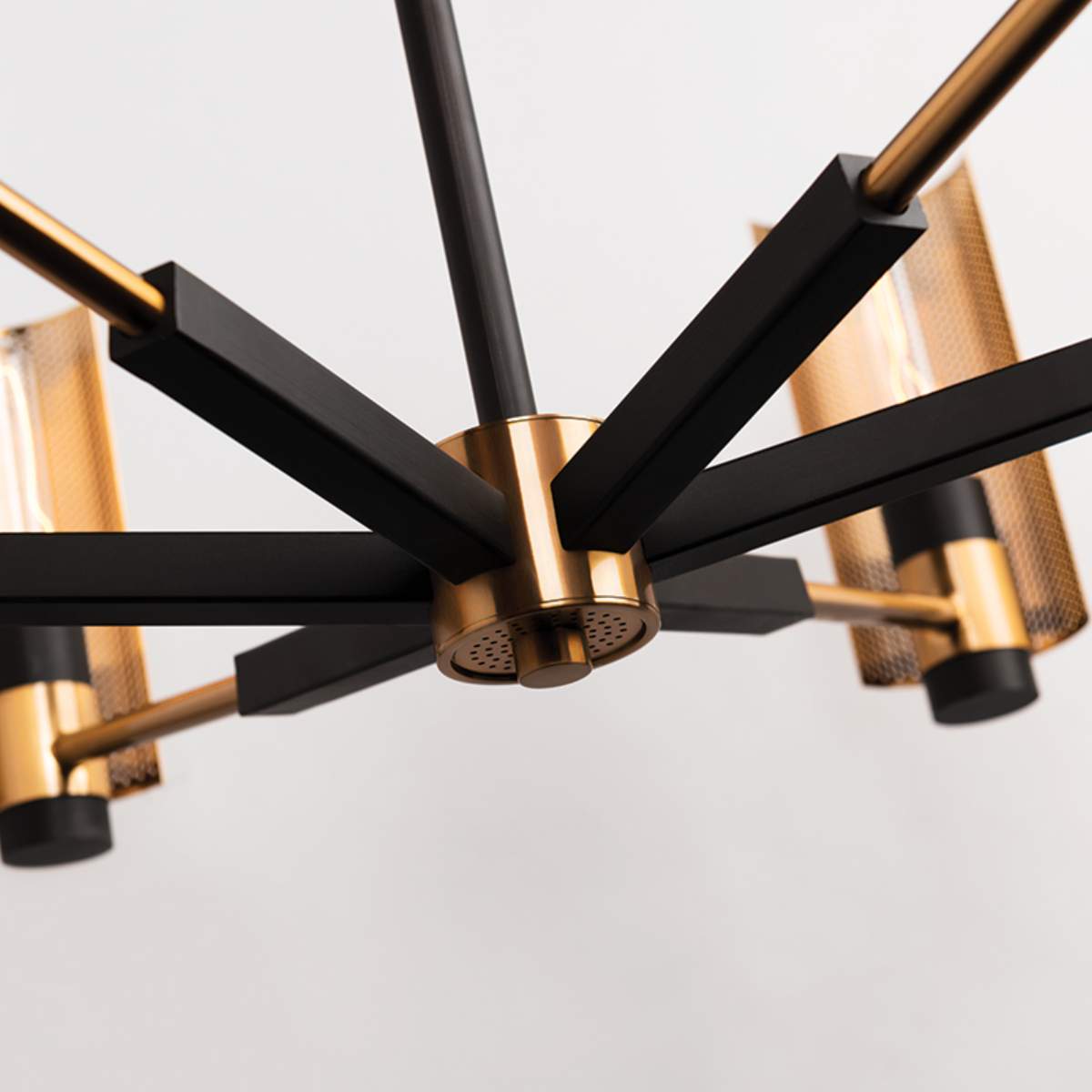Hudson Valley Lighting Troy Pilsen 8Lt Chandelier - Pilsen