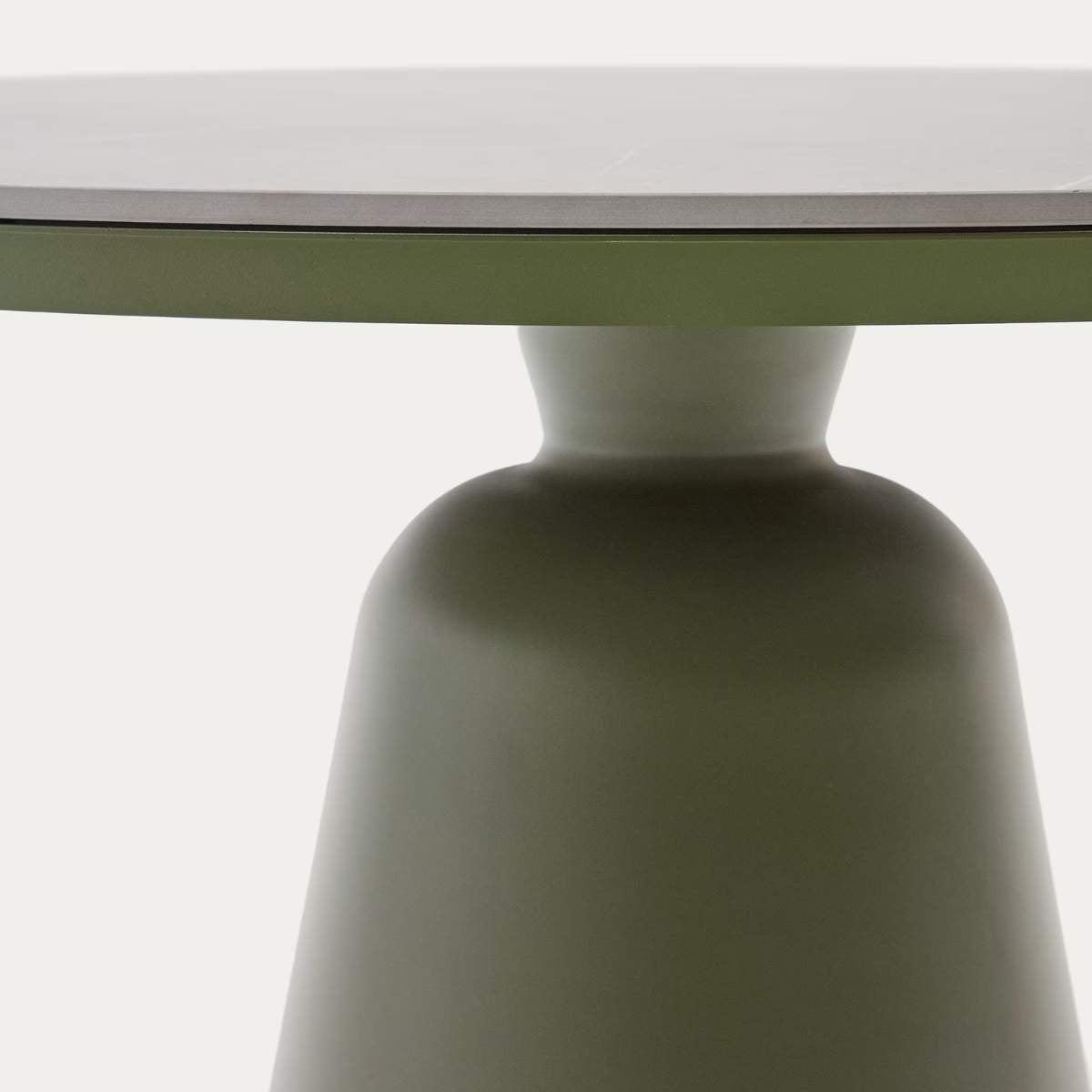 Kave Home Tudons round outdoor table in aluminium in a grey and teak finish, Ø120 cm FSC 100%