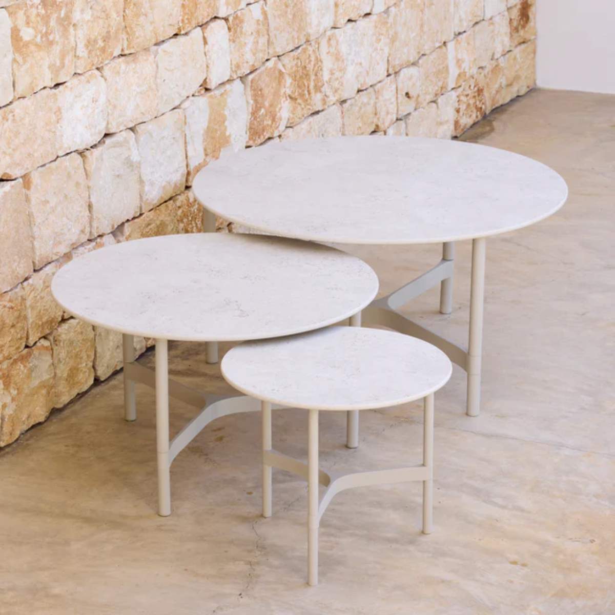 Cane-line Twist Coffee Table, Medium