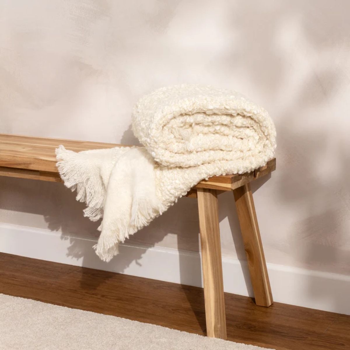 Riva Home Ulsmere Throw