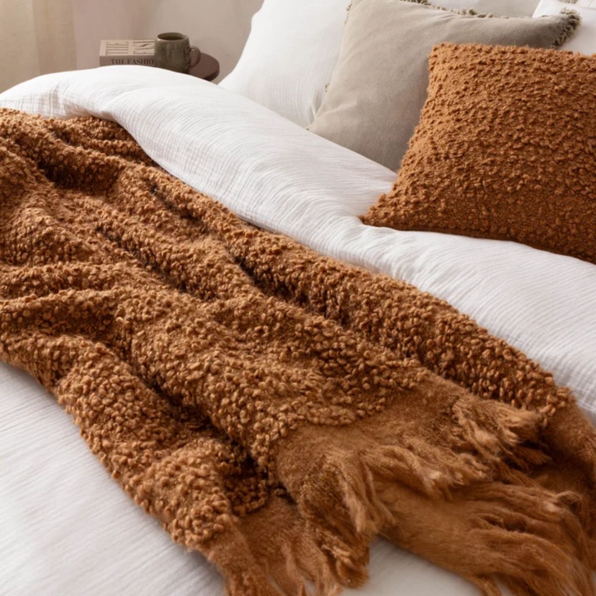 Riva Home Ulsmere Throw