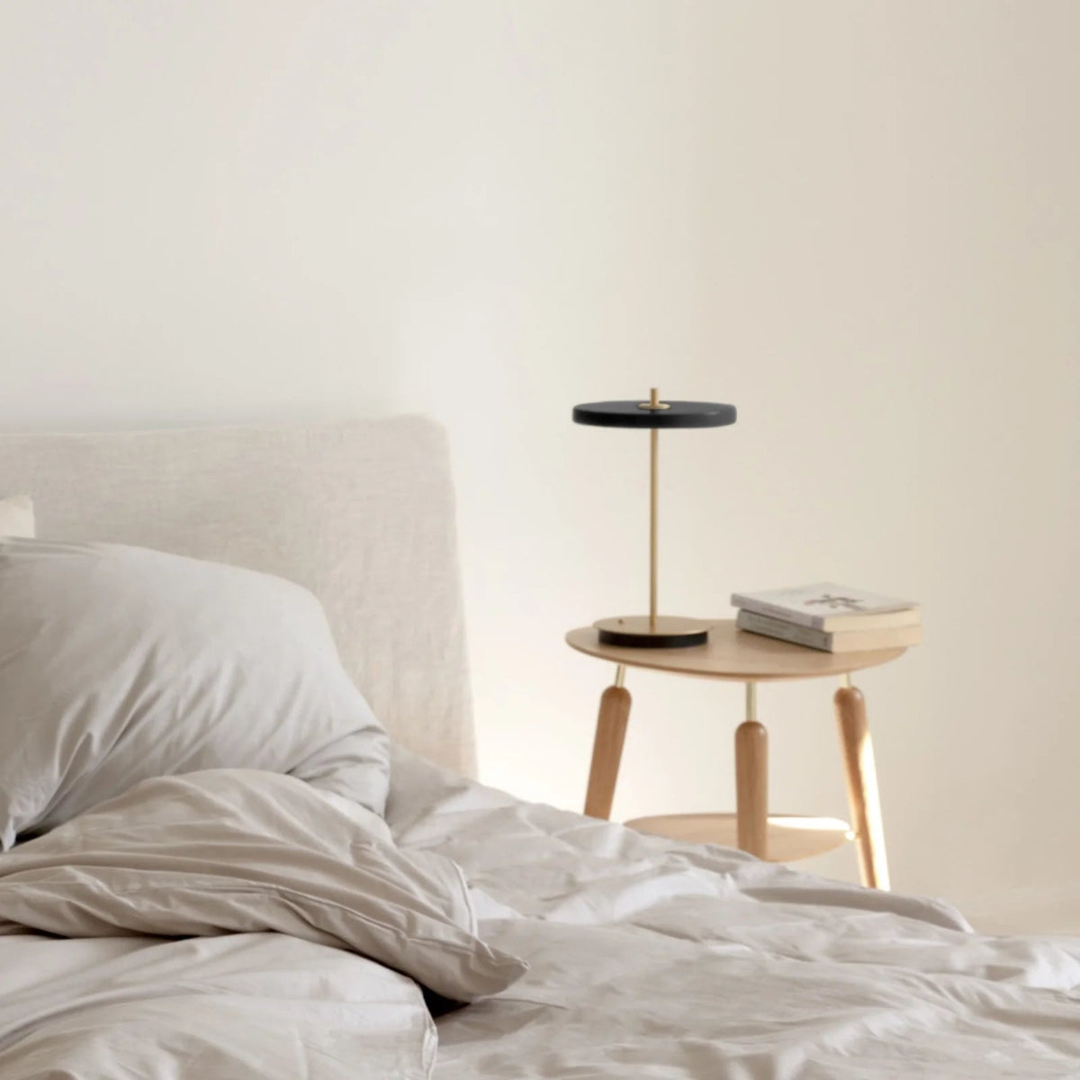 Umage Asteria Move Portable Table Lamp In Black lifestyle 3