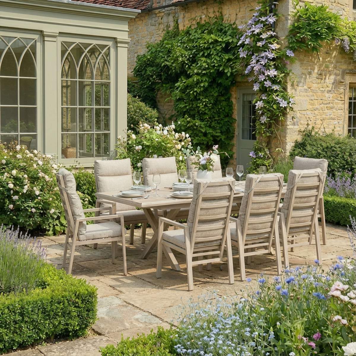 Maze - Valencia Reclining 6-8 Seat Aluminium Extending Garden Dining Set - Latte