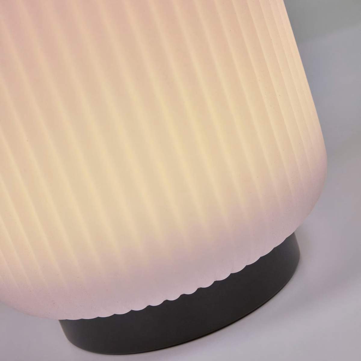 Kave Home Verona outdoor table lamp in polythene and metal with black finish