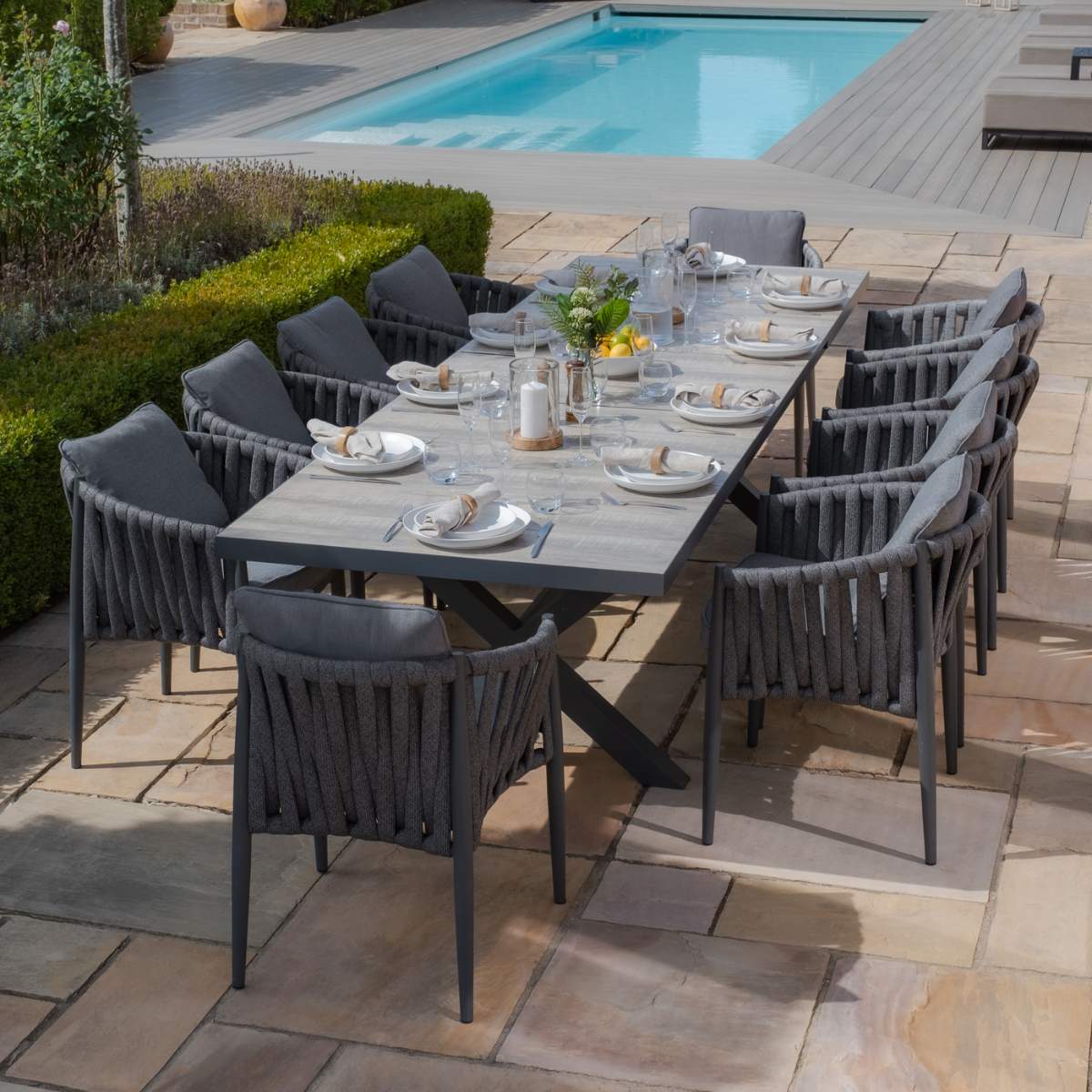 Maze - Vienna 6 - 10 Seat Extending Rectangular Dining Table