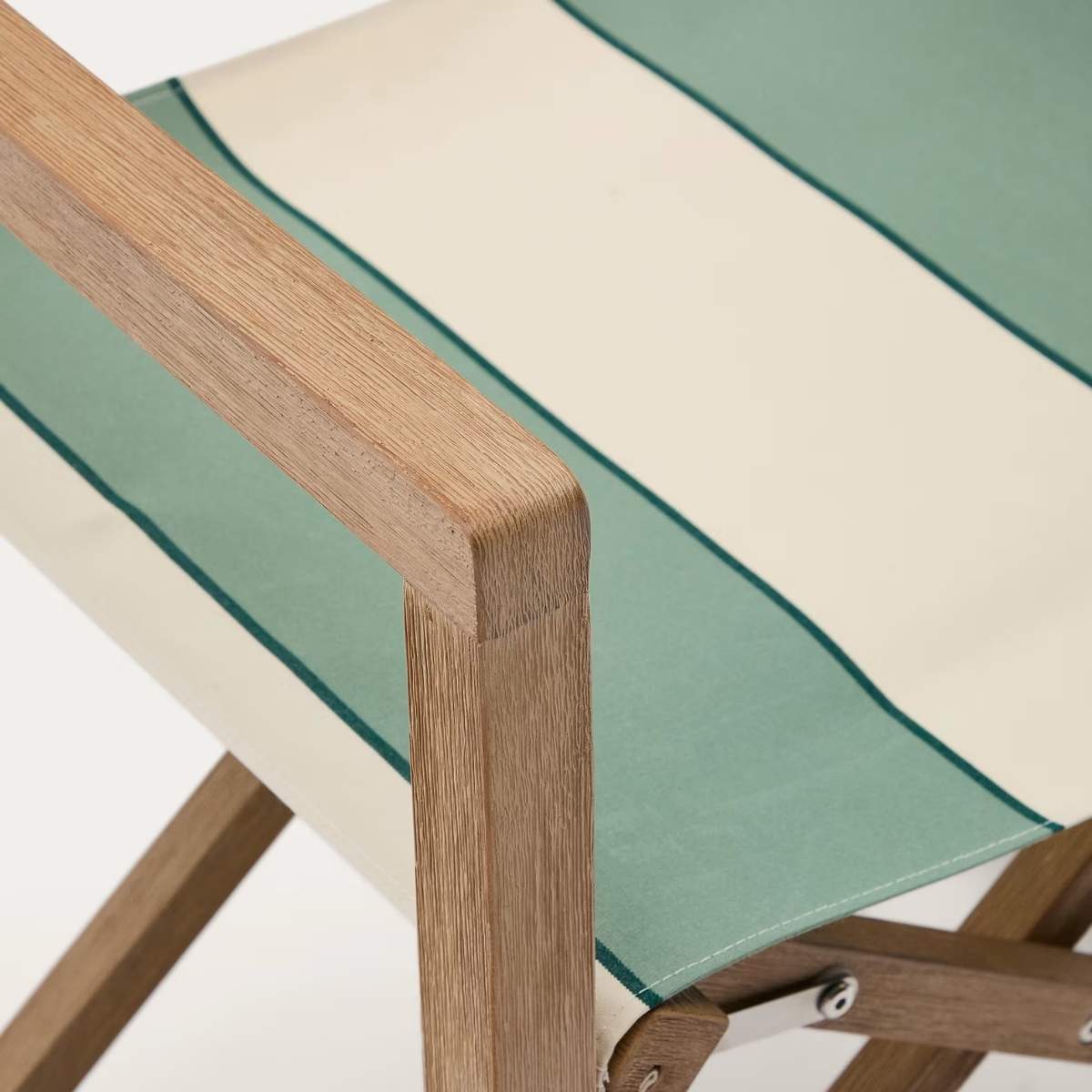 Kave Home Vilara blue and beige striped outdoor folding chair made of FSC 100% solid acacia wood