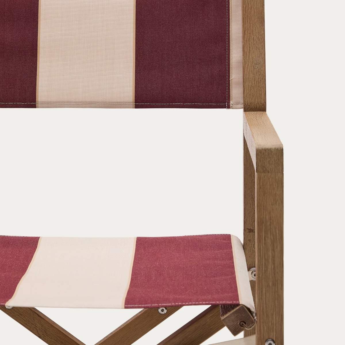 Kave Home Vilara blue and beige striped outdoor folding chair made of FSC 100% solid acacia wood