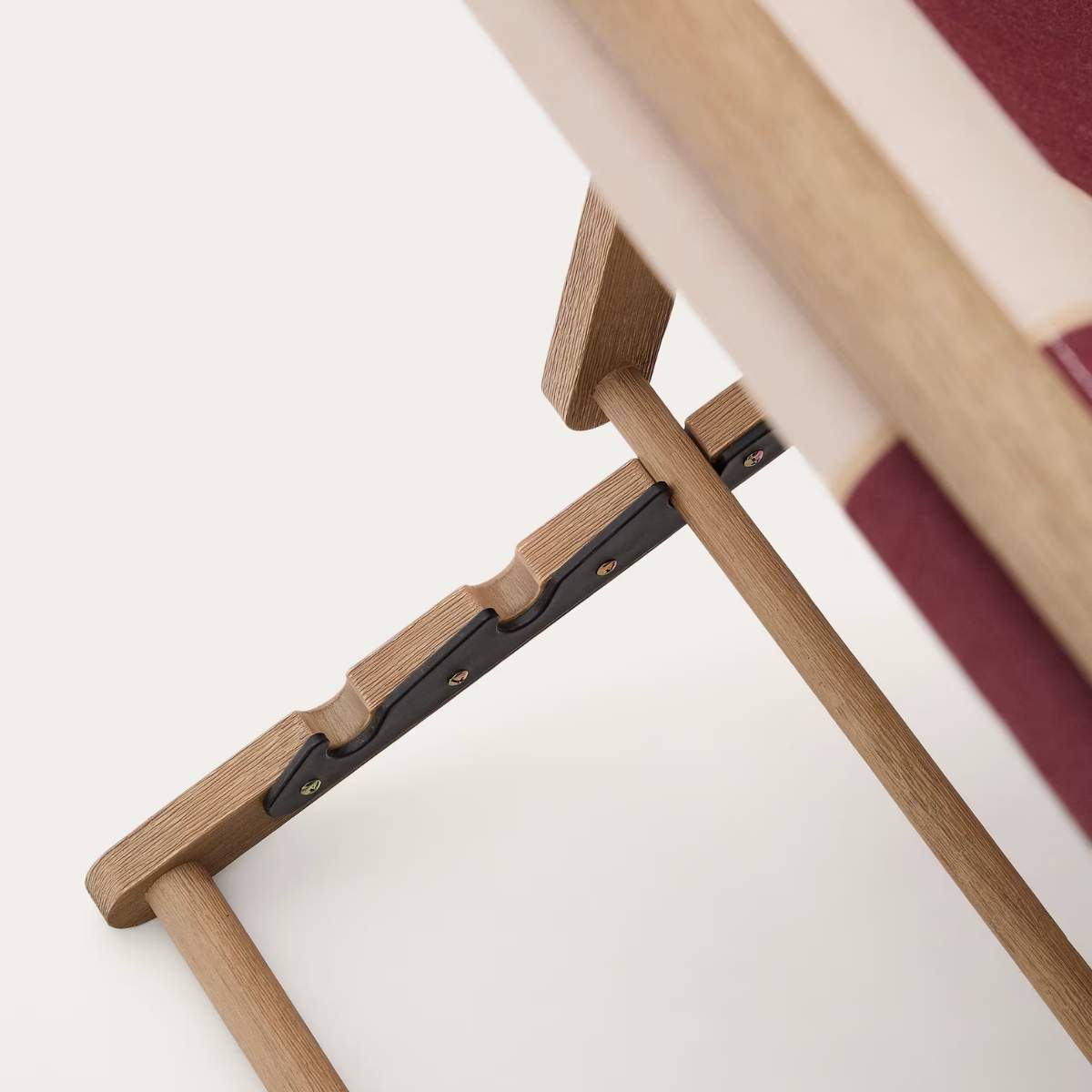 Kave Home Vilara brown and beige striped outdoor folding deck chair made of FSC 100% solid acacia wood