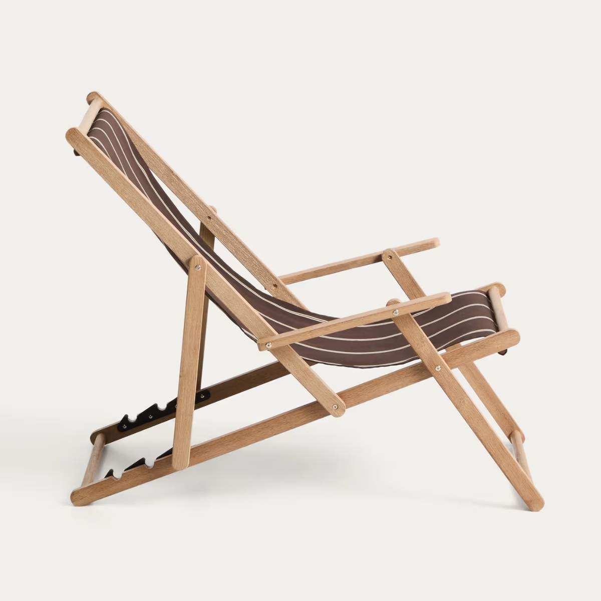 Kave Home Vilara brown and beige striped outdoor folding deck chair made of FSC 100% solid acacia wood