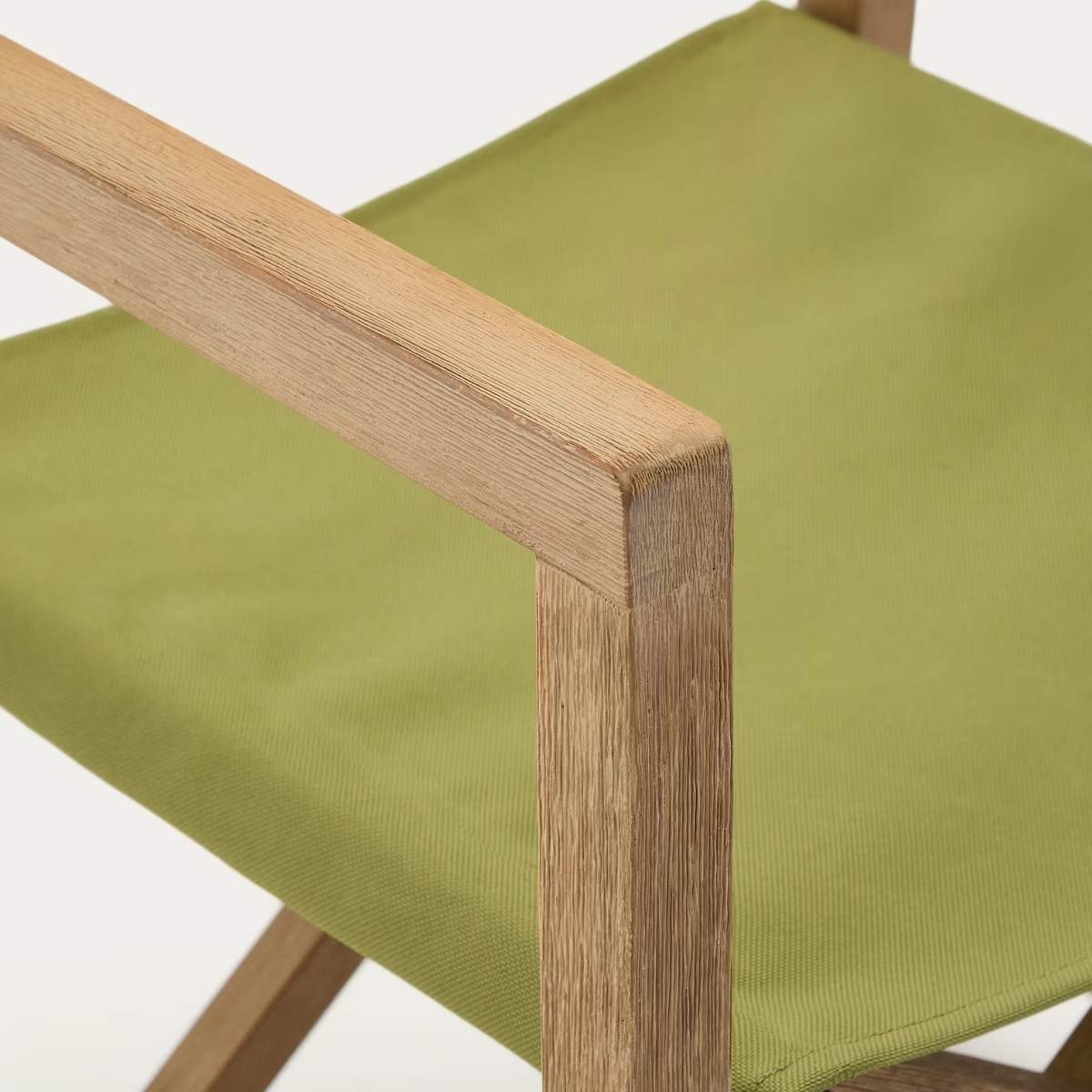 Kave Home Vilara blue and beige striped outdoor folding chair made of FSC 100% solid acacia wood