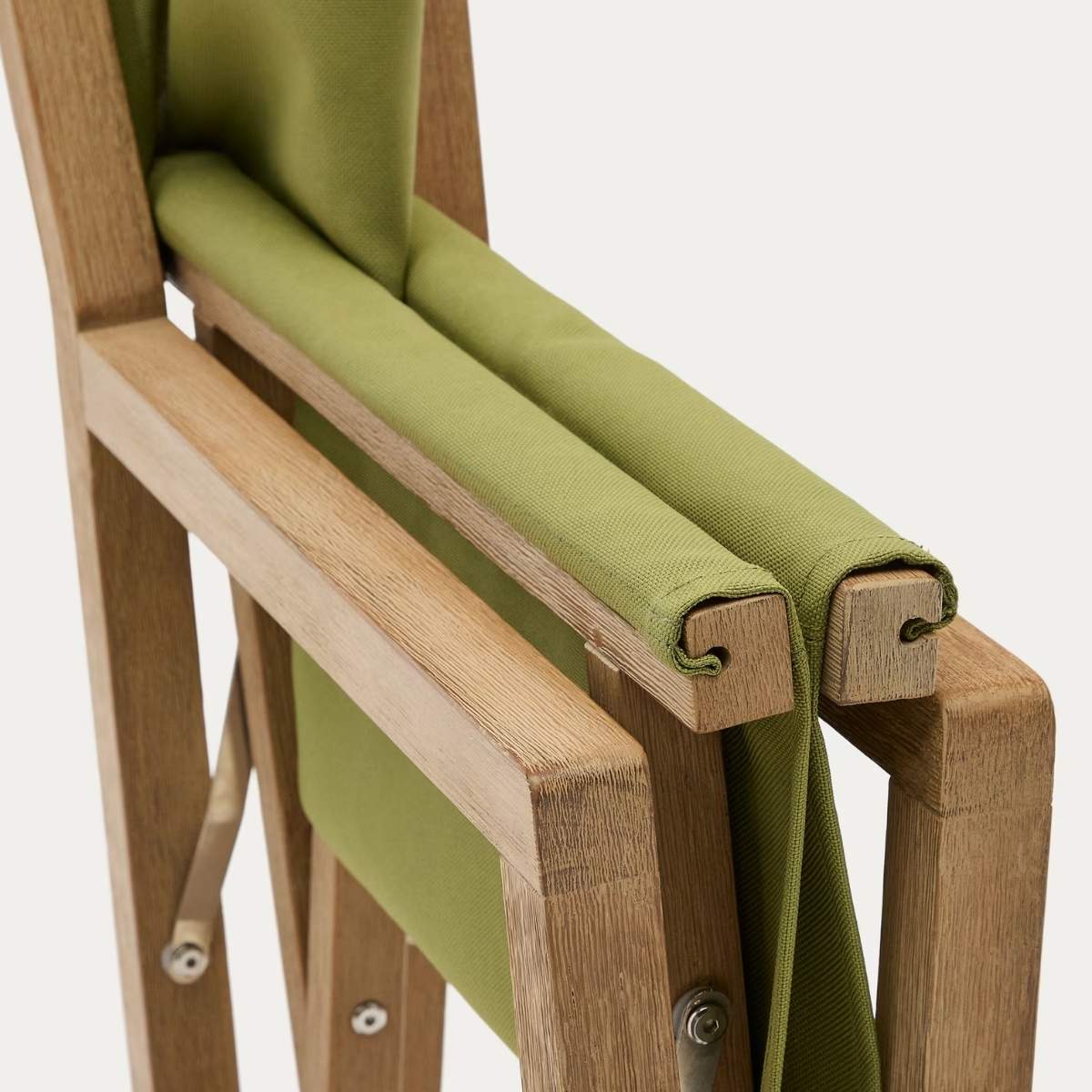 Kave Home Vilara blue and beige striped outdoor folding chair made of FSC 100% solid acacia wood