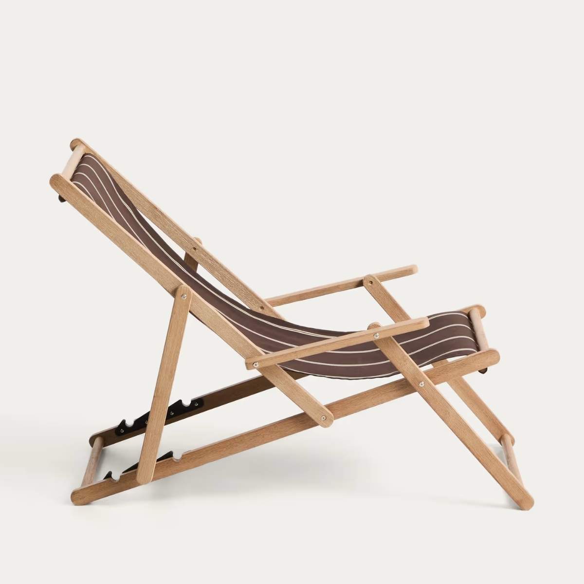 Kave Home Vilara brown and beige striped outdoor folding deck chair made of FSC 100% solid acacia wood