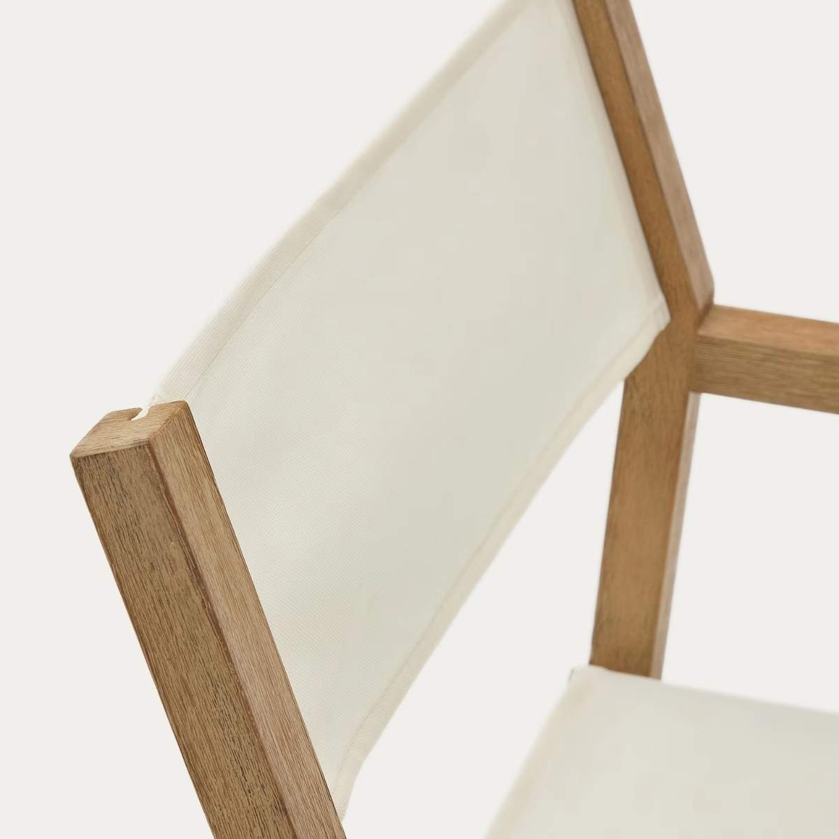 Kave Home Vilara blue and beige striped outdoor folding chair made of FSC 100% solid acacia wood