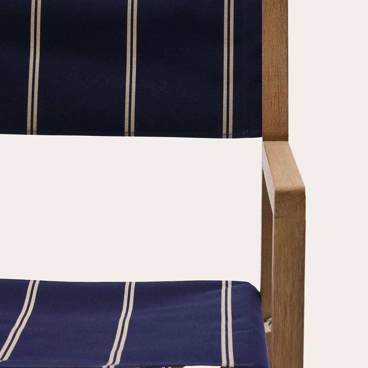 Kave Home Vilara blue and beige striped outdoor folding chair made of FSC 100% solid acacia wood