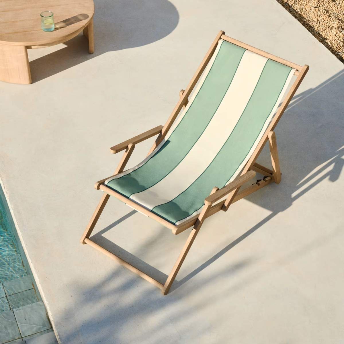 Kave Home Vilara brown and beige striped outdoor folding deck chair made of FSC 100% solid acacia wood