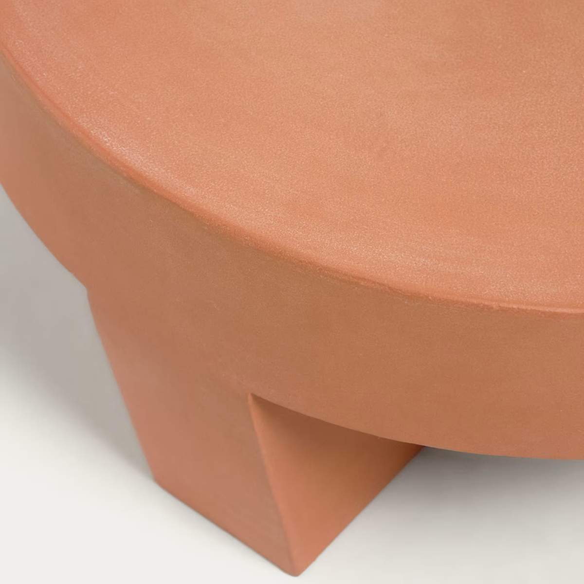 Kave Home Vilena round outdoor terracotta coffee table, Ø 60 cm
