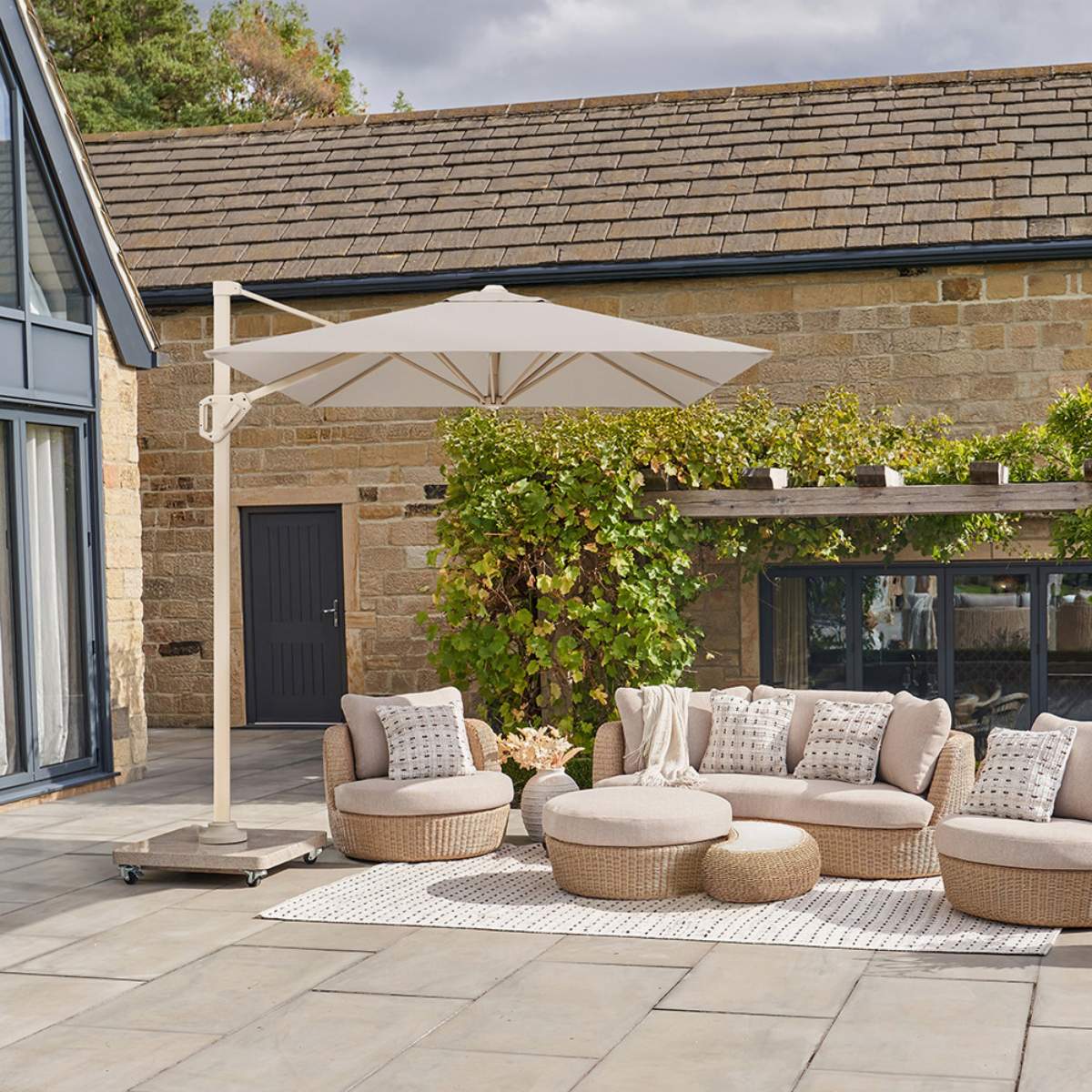 Pacific Lifestyle Voyager T1 3m x 2m Rectangular Sandstone / Champagne Free Arm Parasol