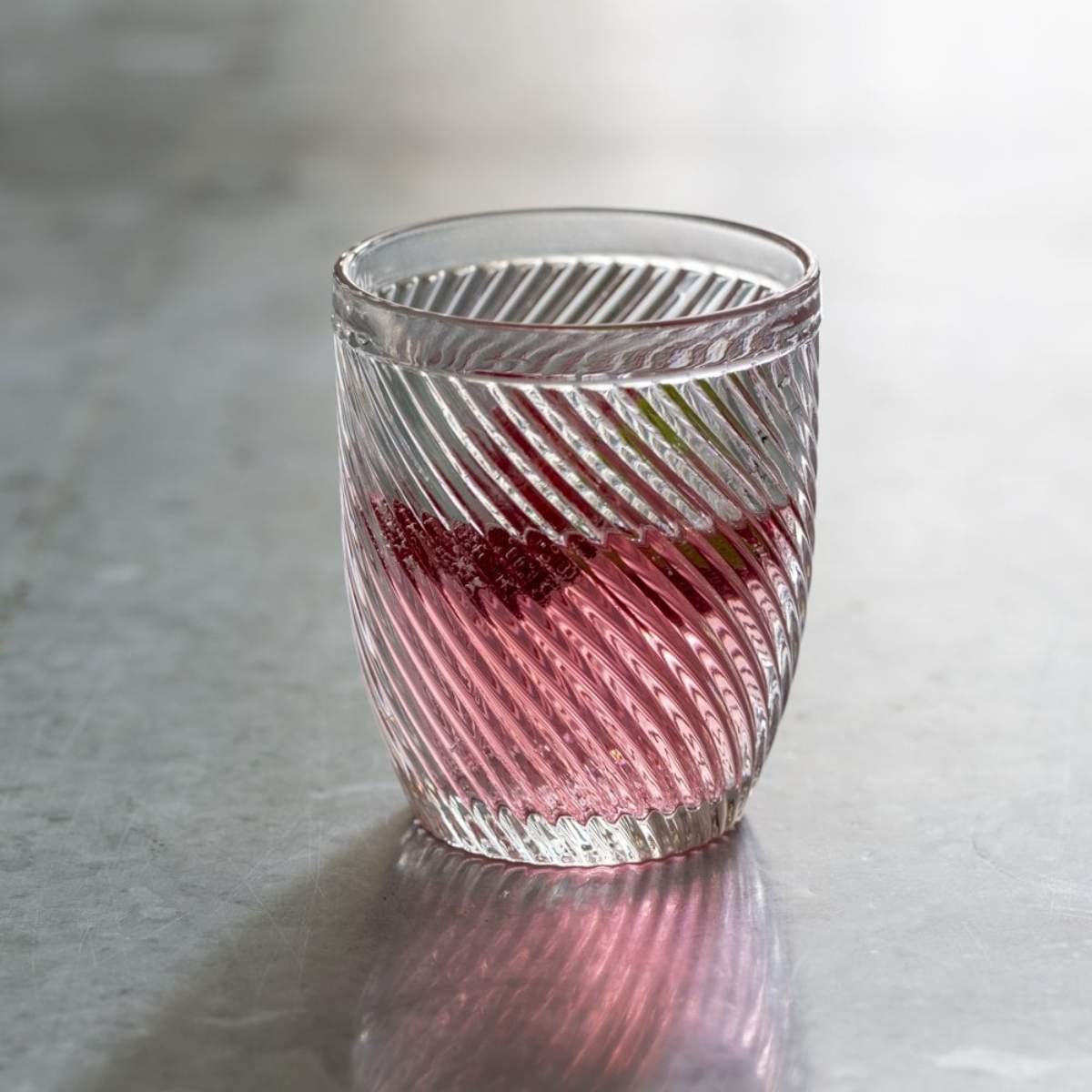 Grand Illusions Water Tumbler Swirl Clear