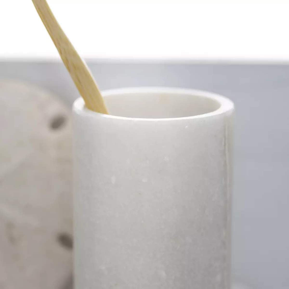 Grand Illusions White Marble Tumbler