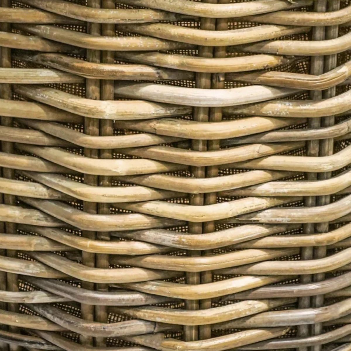 Ivyline Wicker Log Basket Round Lined H35cm D35Cm