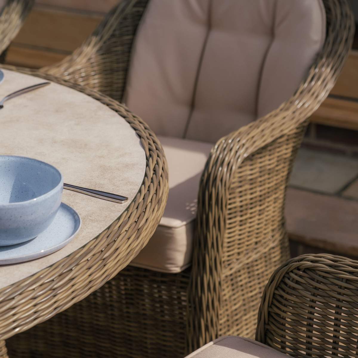 Maze Winchester 6 Seat Oval Dining Set