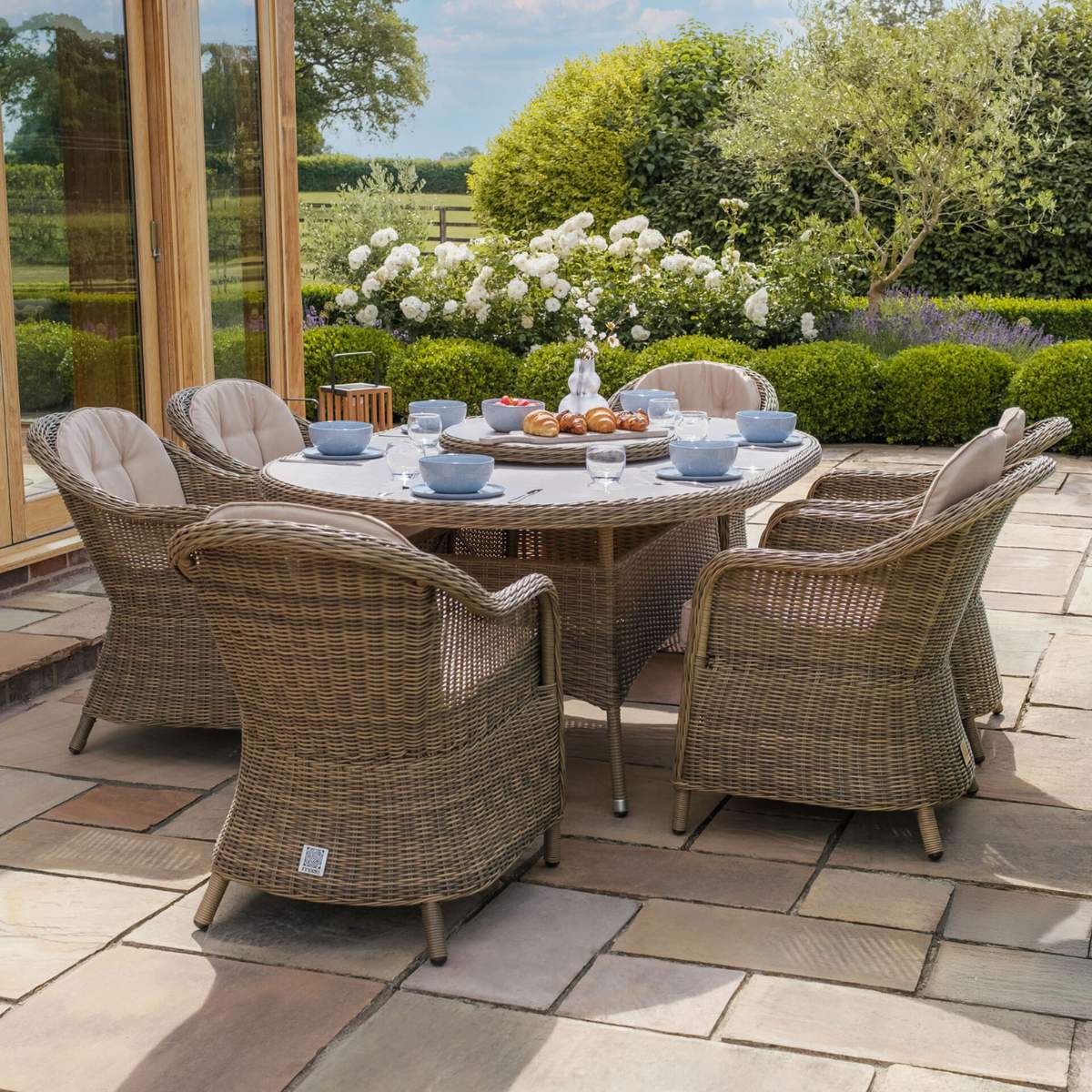 Maze Winchester 6 Seat Oval Dining Set