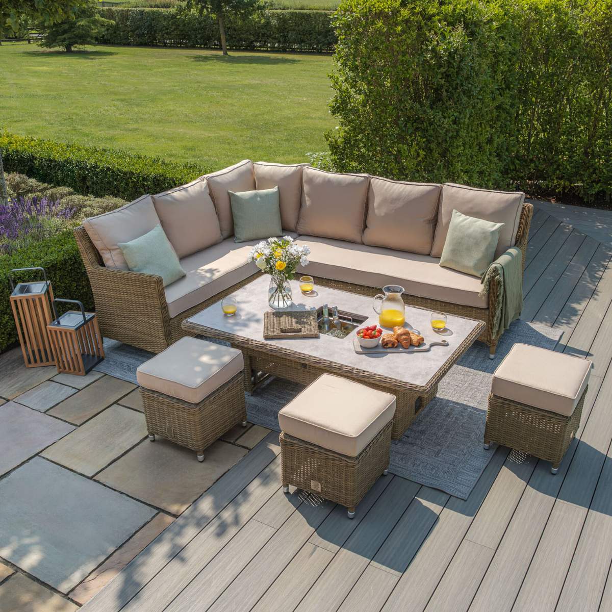 Maze Winchester Corner Rattan Dining Set