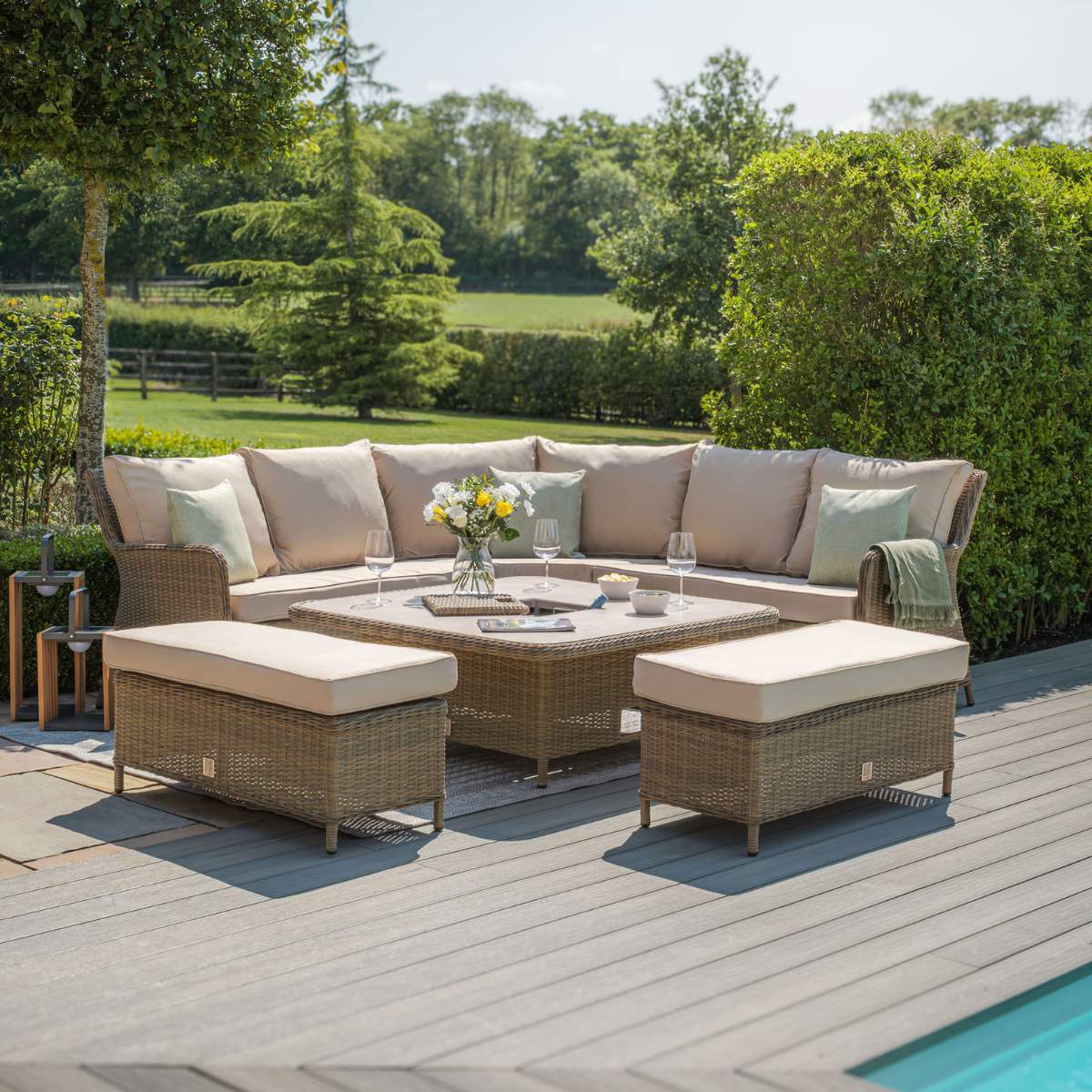 Maze Winchester Royal Corner Rattan Dining Set