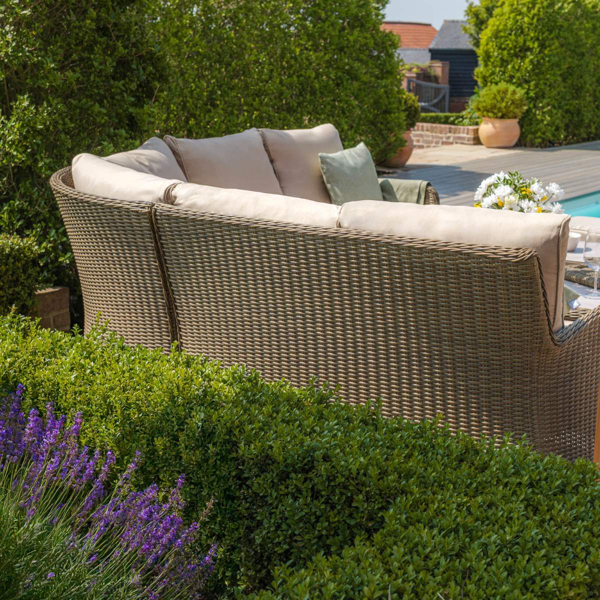 Maze Winchester Royal Corner Rattan Dining Set
