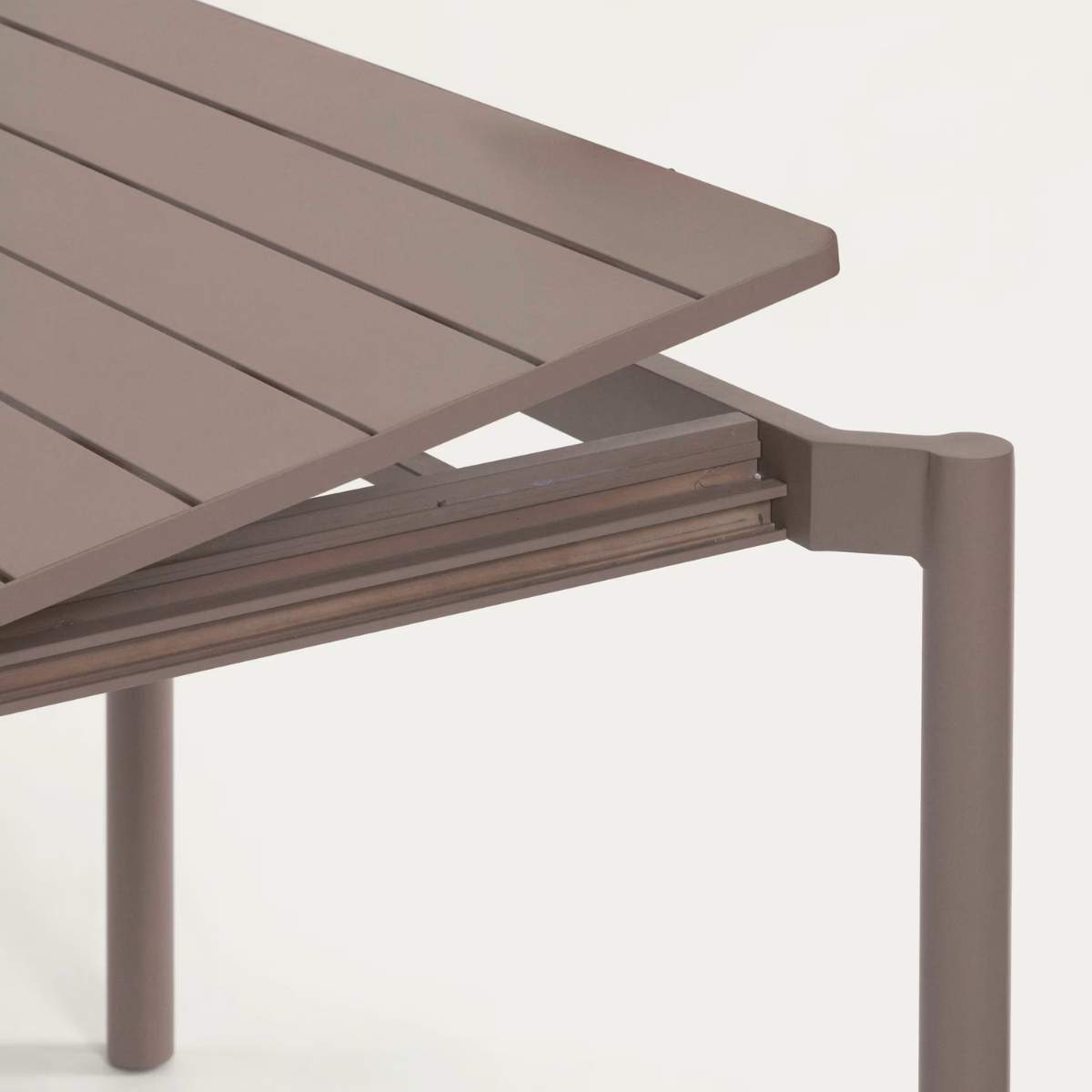 Kave Home Zaltana extendable aluminium outdoor table with matt brown finish 140 (200) x 90 cm