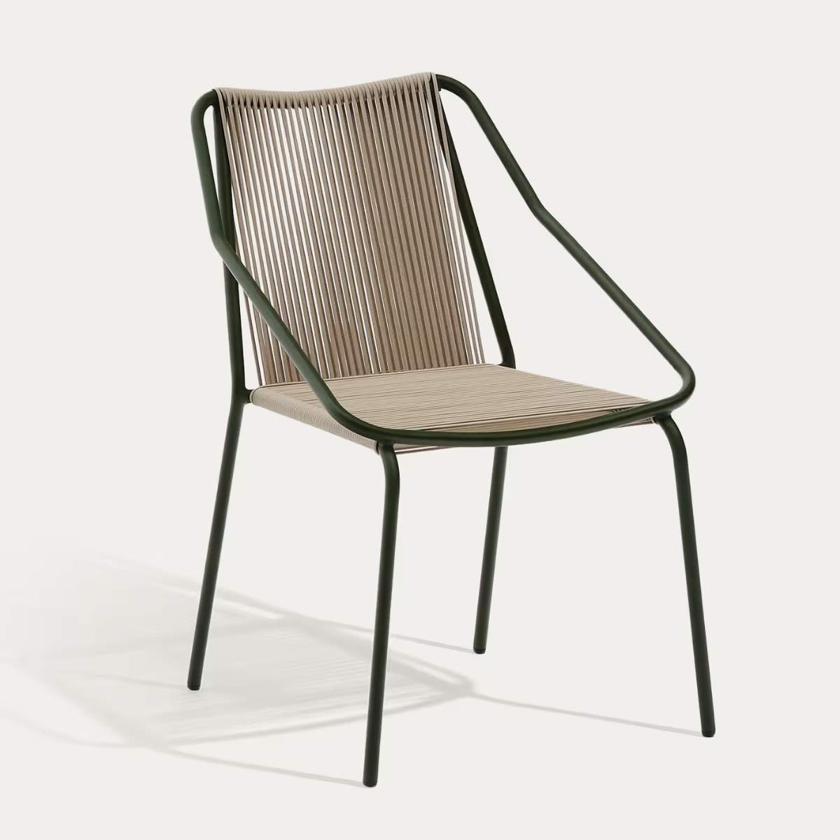 Kave Home Zivia stackable outdoor chair in ecru rope cord and burgundy galvanised steel