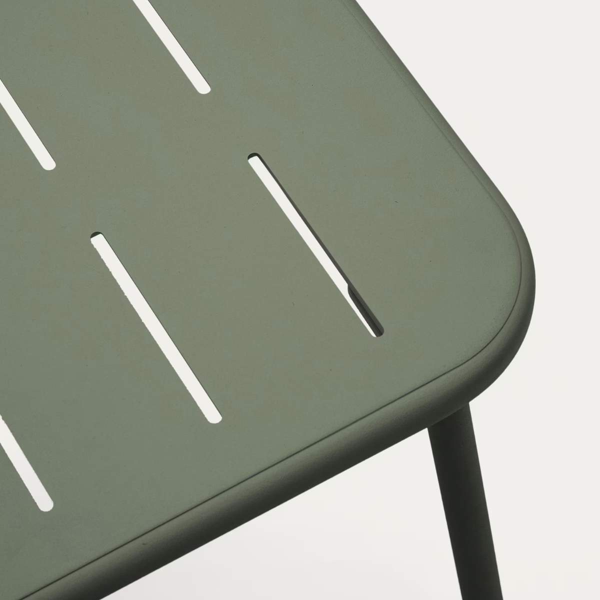 Kave Home Zivia outdoor coffee table in green galvanised steel 90 x 50cm