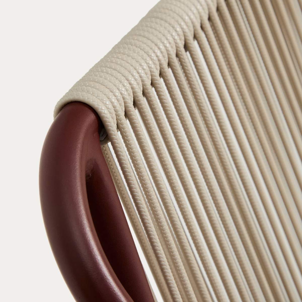 Kave Home Zivia stackable outdoor chair in ecru rope cord and burgundy galvanised steel