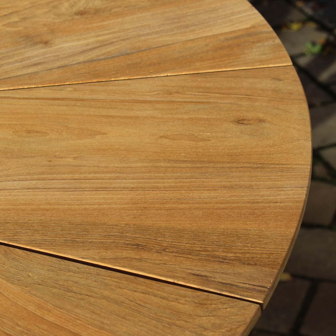 PR Home Biarritz Dining Table