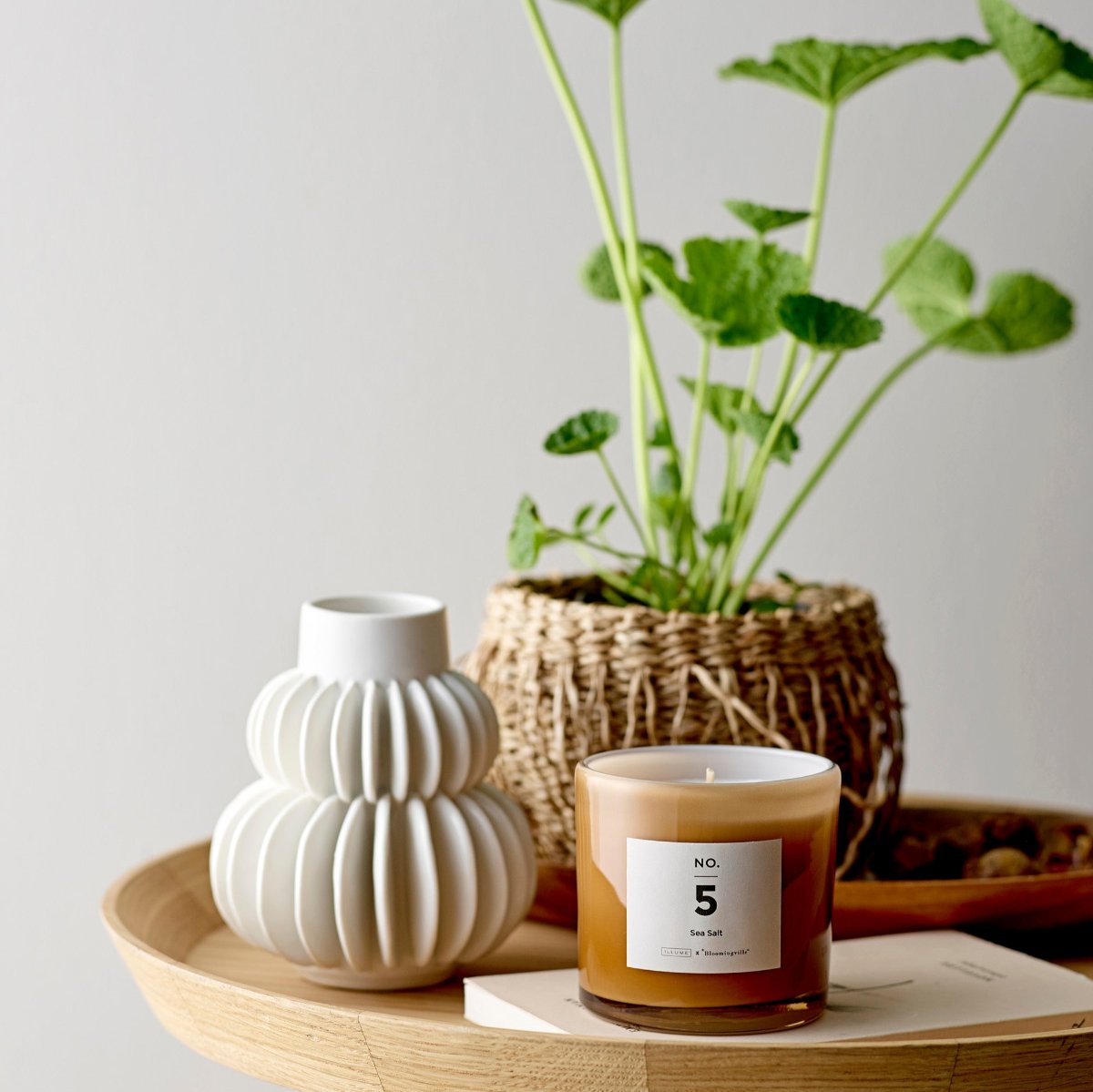 Halfdan Vase, White, Stoneware 82047448_40