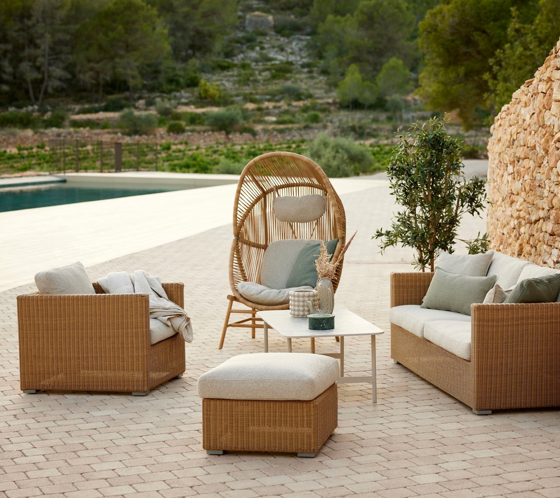 Cane-line Chester 3-Seater Sofa-Beaumonde