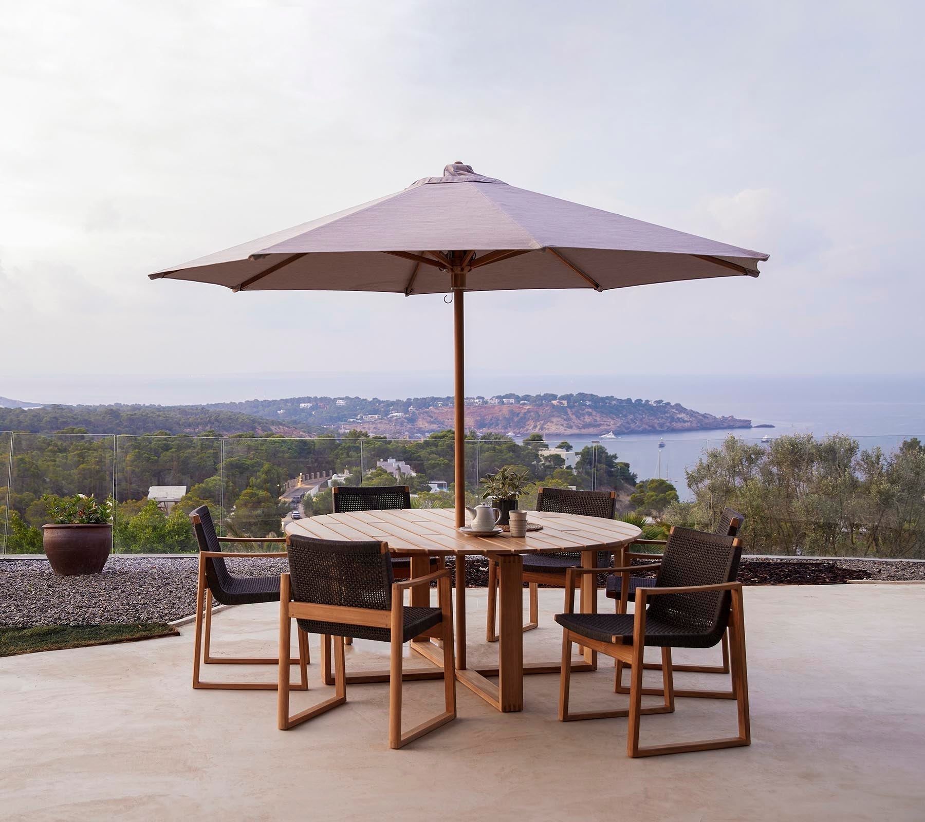 Cane-line Classic Parasol with Pulley System Dia. 2.4m-Beaumonde