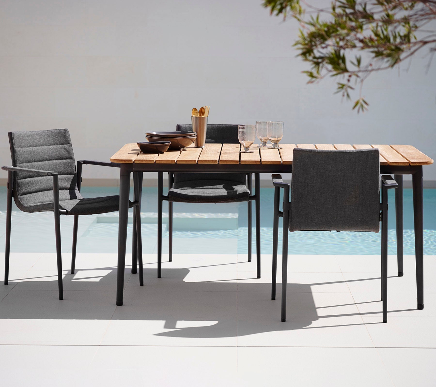 Cane-line Core Chair, Stackable-Beaumonde