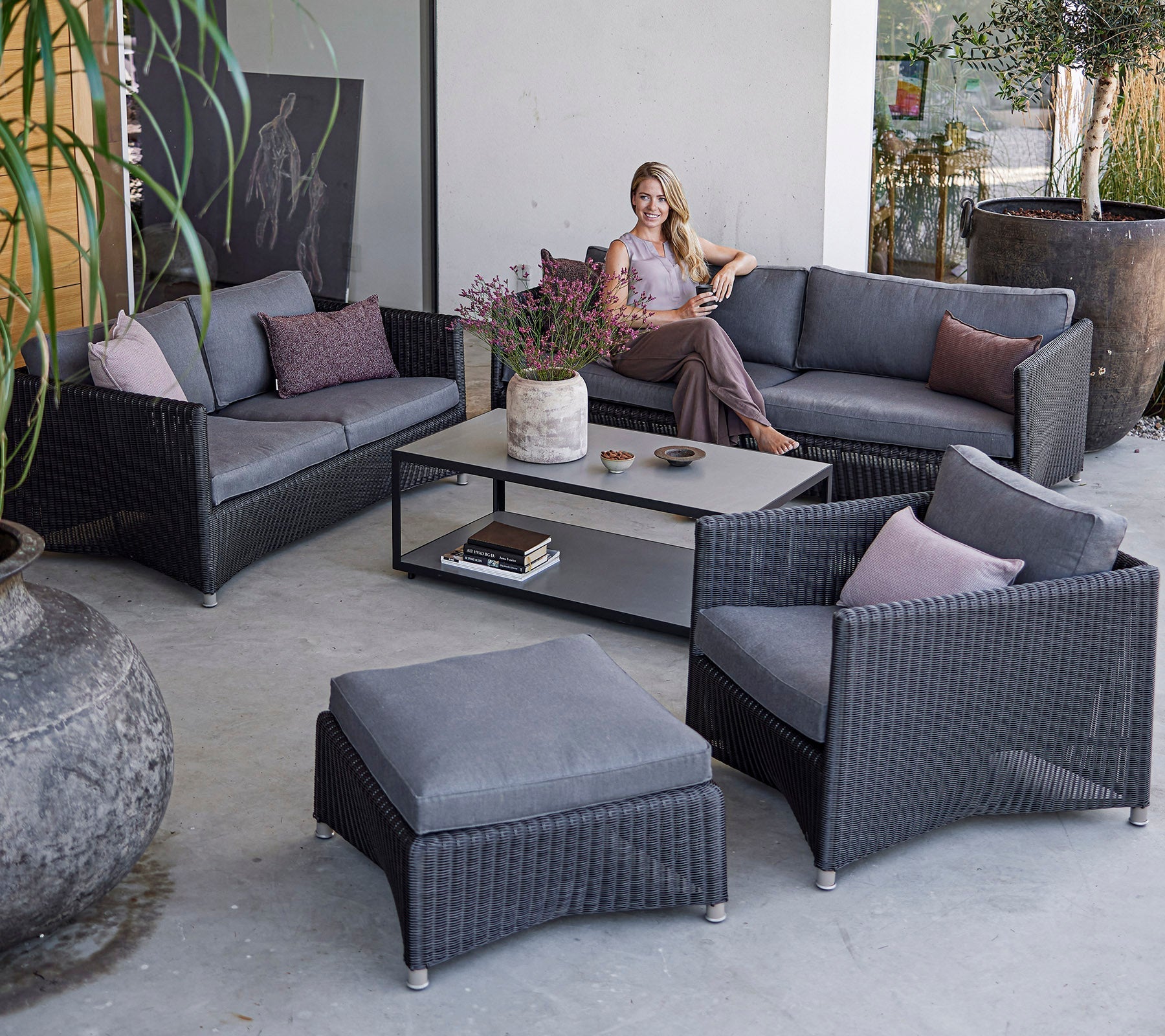 Cane-line Diamond Footstool-Beaumonde