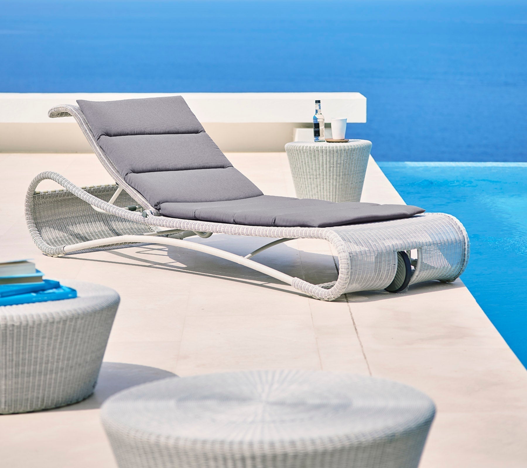 Cane-line Escape Sunbed-Beaumonde