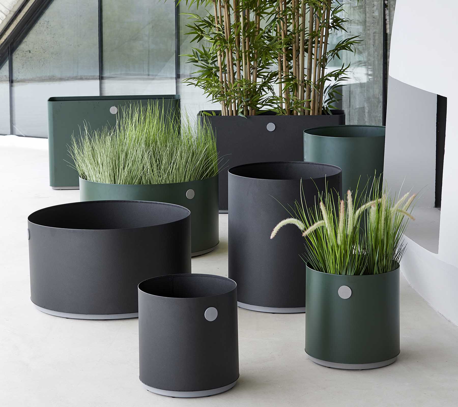 Cane-line Grow Planter Small-Beaumonde