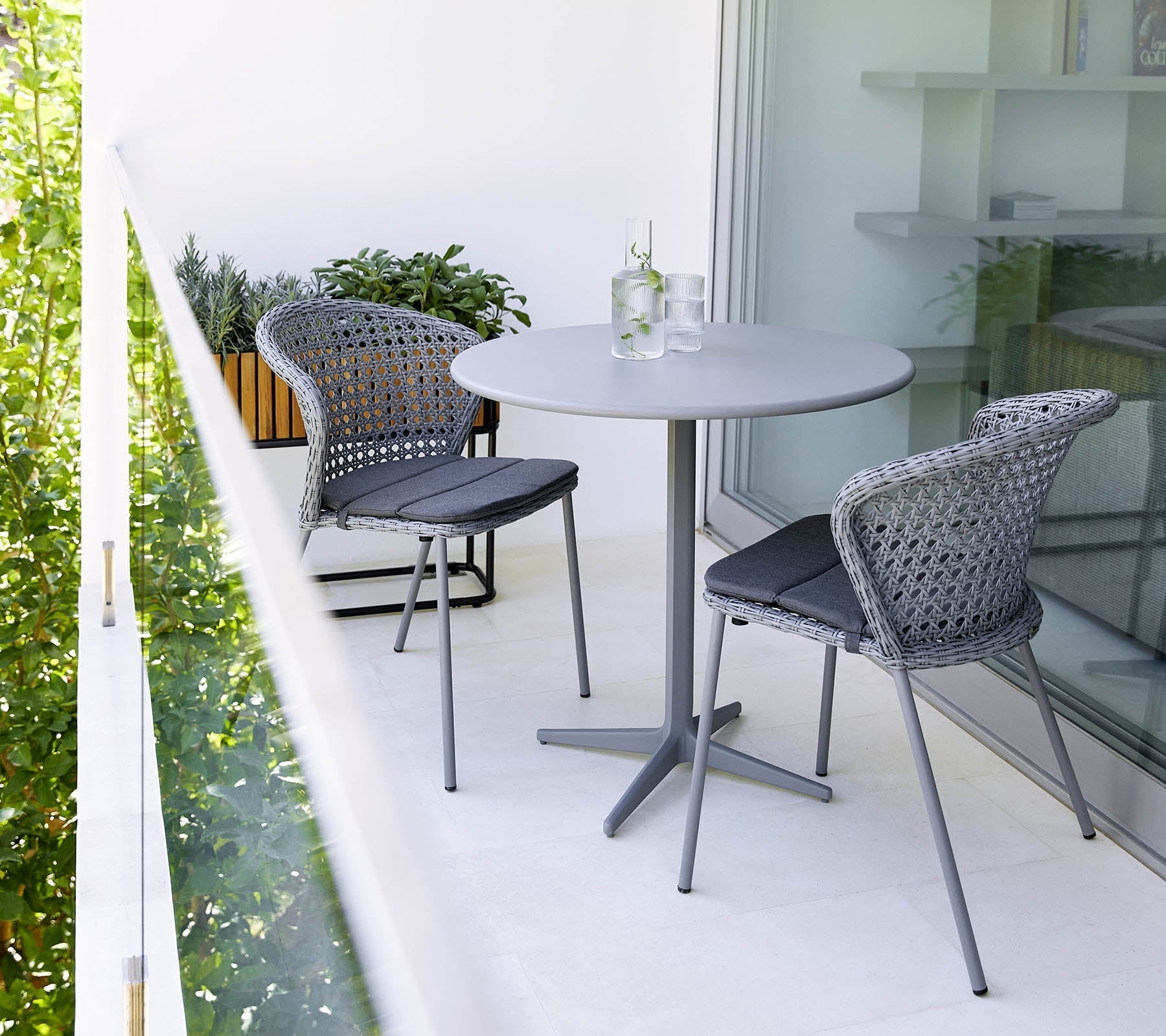 Cane-line Lean Chair, Stackable-Beaumonde