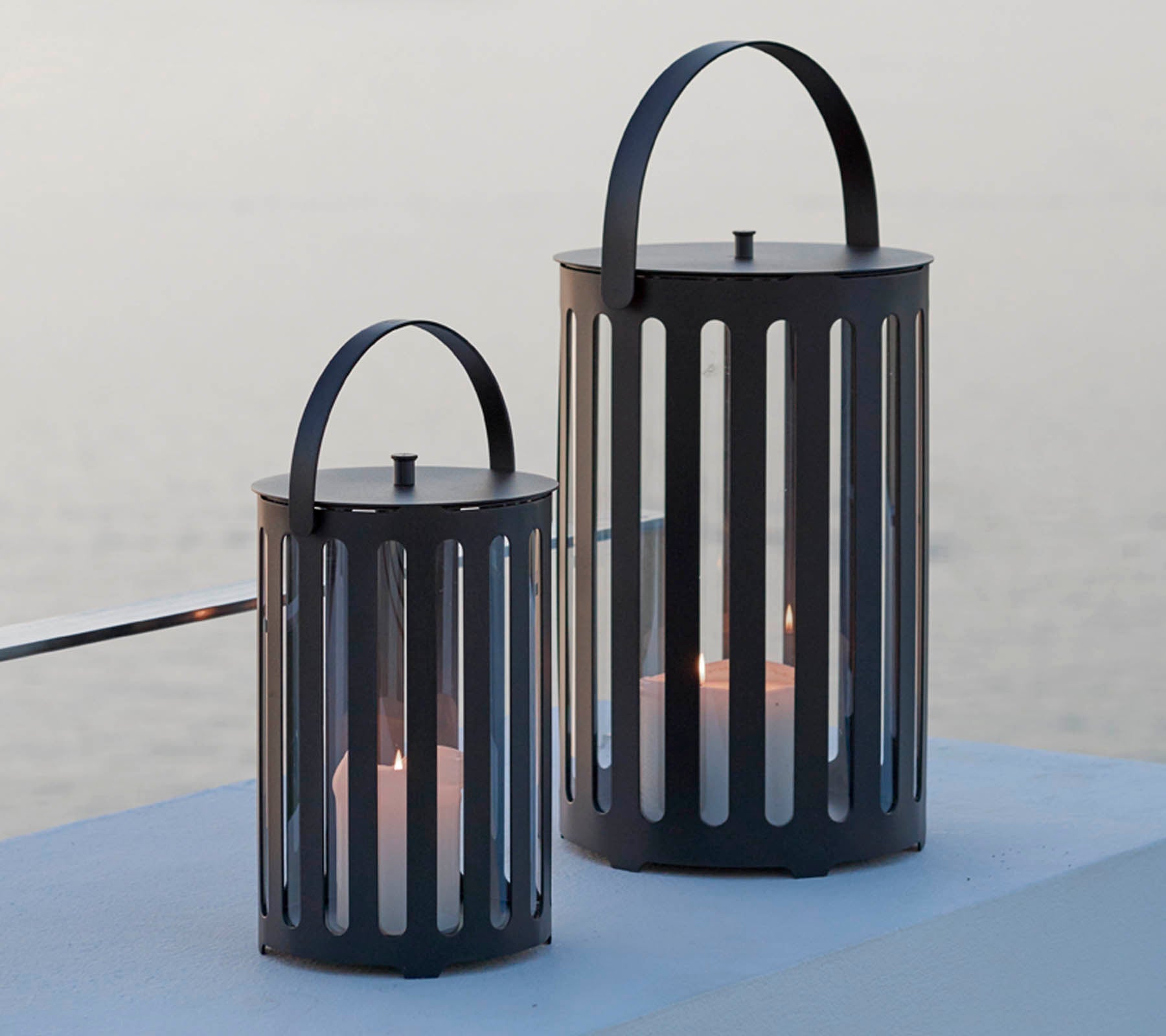Cane-line Lighttube Lantern, Round-Beaumonde