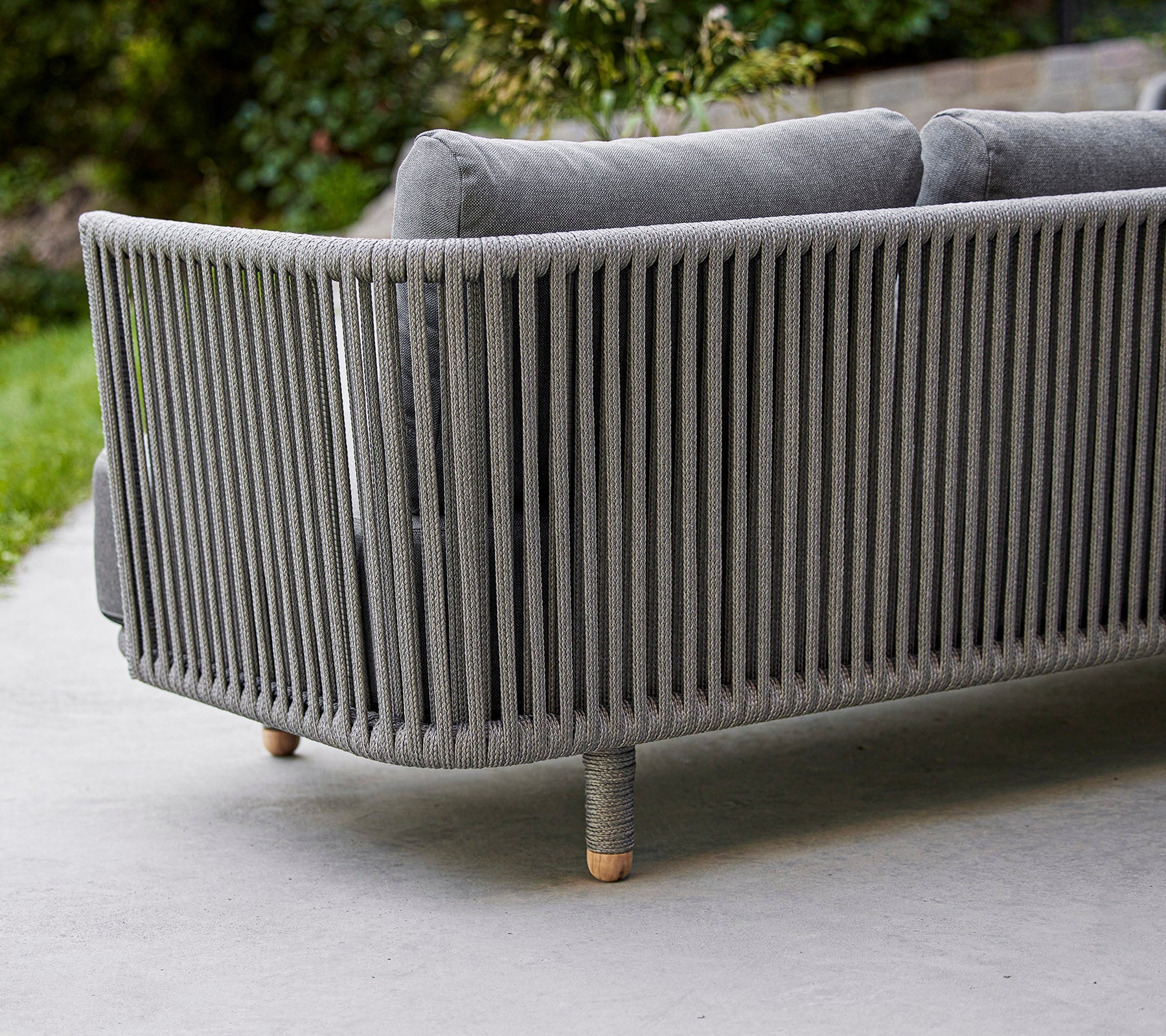 Cane-line Moments 3-Seater Sofa-Beaumonde
